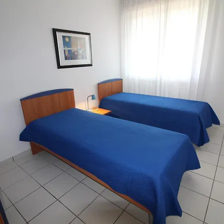 Luna דירה ליגננו סביאדורו