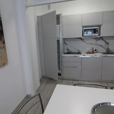 Luna ליגננו סביאדורו